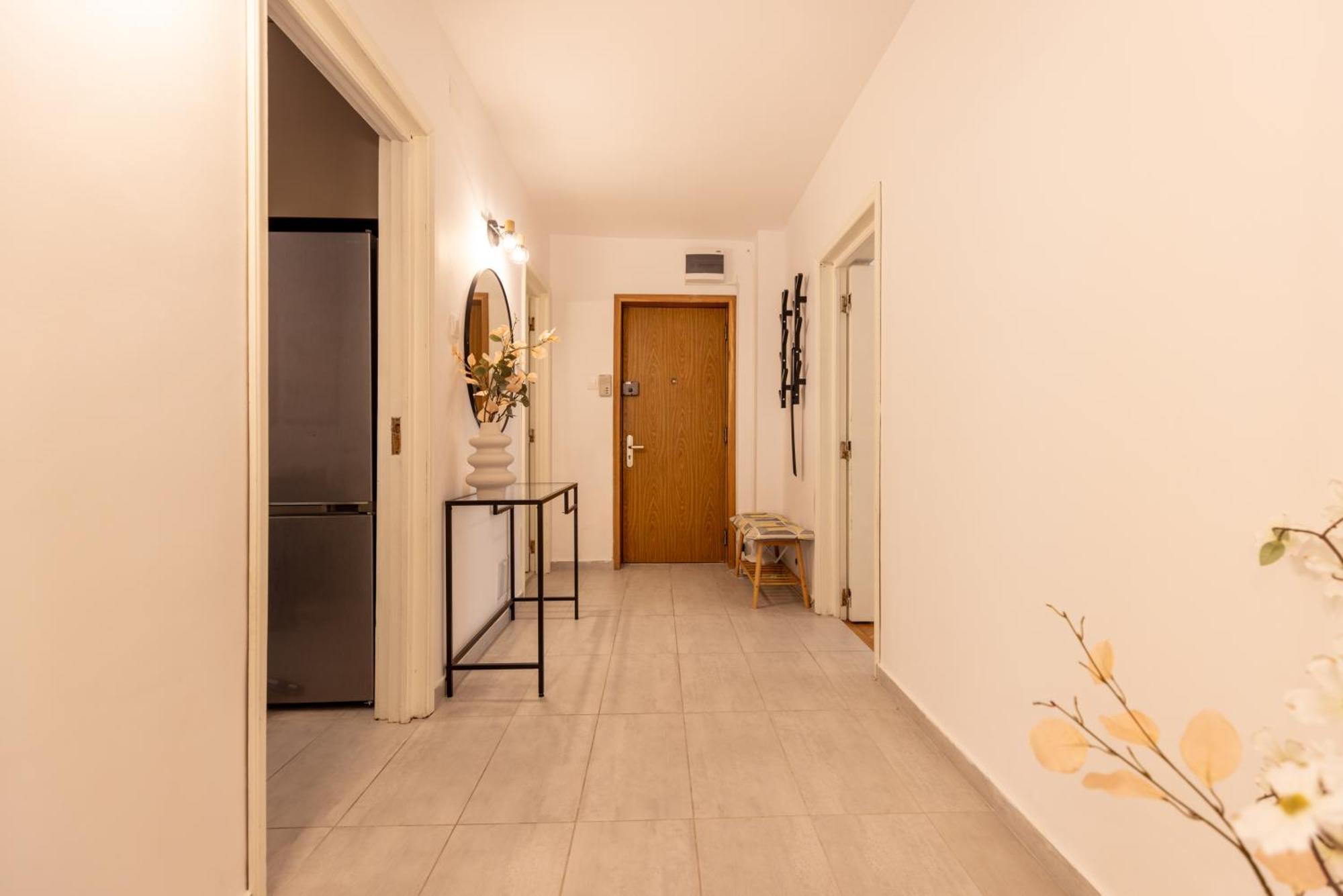 3br, 2 Bath - Ideal For Families Groups Bucarest