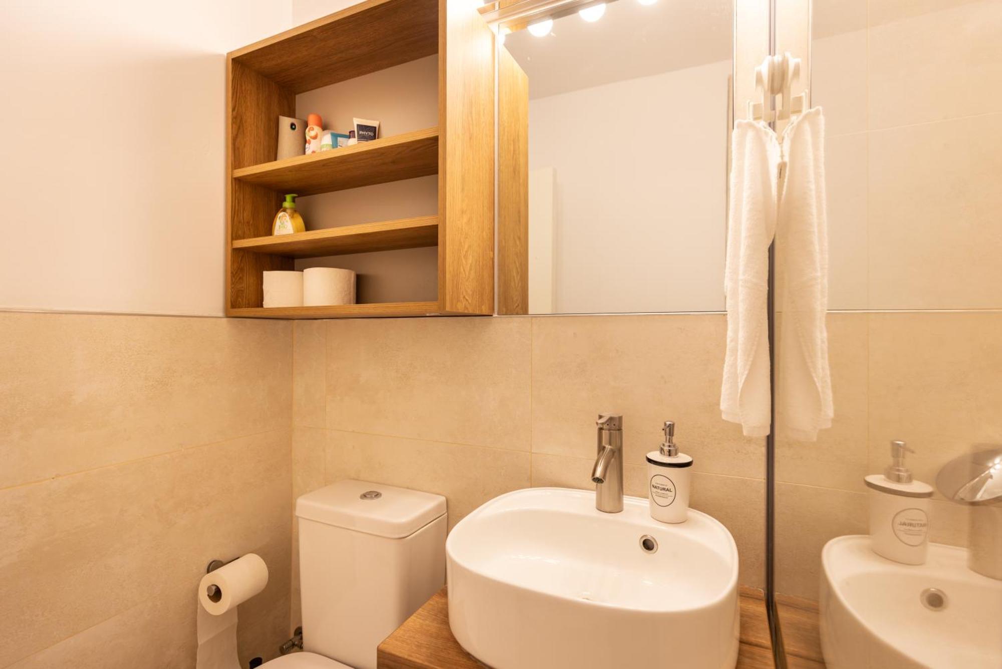 3br, 2 Bath - Ideal For Families Groups Apartament Bucureşti